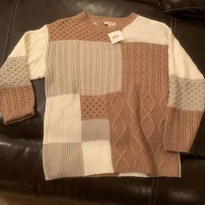 Andree Colorblock Sweater.  NWT.  Tan, Gray, & White.  Small.